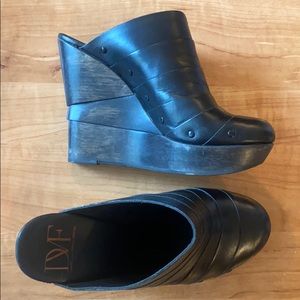 Diane von Furstenberg “Octavia”